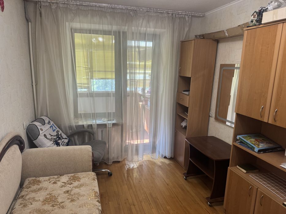 Продажа 3-х ком кв низ пр Ивана Мазепы/ул Караваева 1а