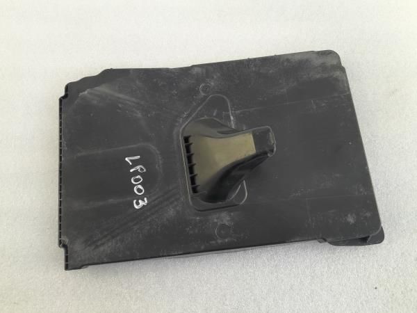 Base / caixa da bateria PEUGEOT 308 II