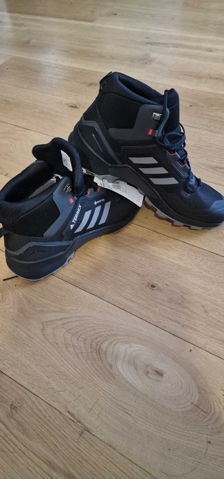 Adidas terrex swift R3 47 1/3