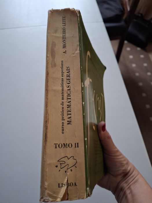 Manual de Matemáticas Gerais por A. Monteiro Leite