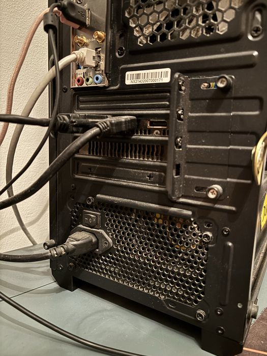 PC | Ryzen 5, gtx 1660 super, 16g ram