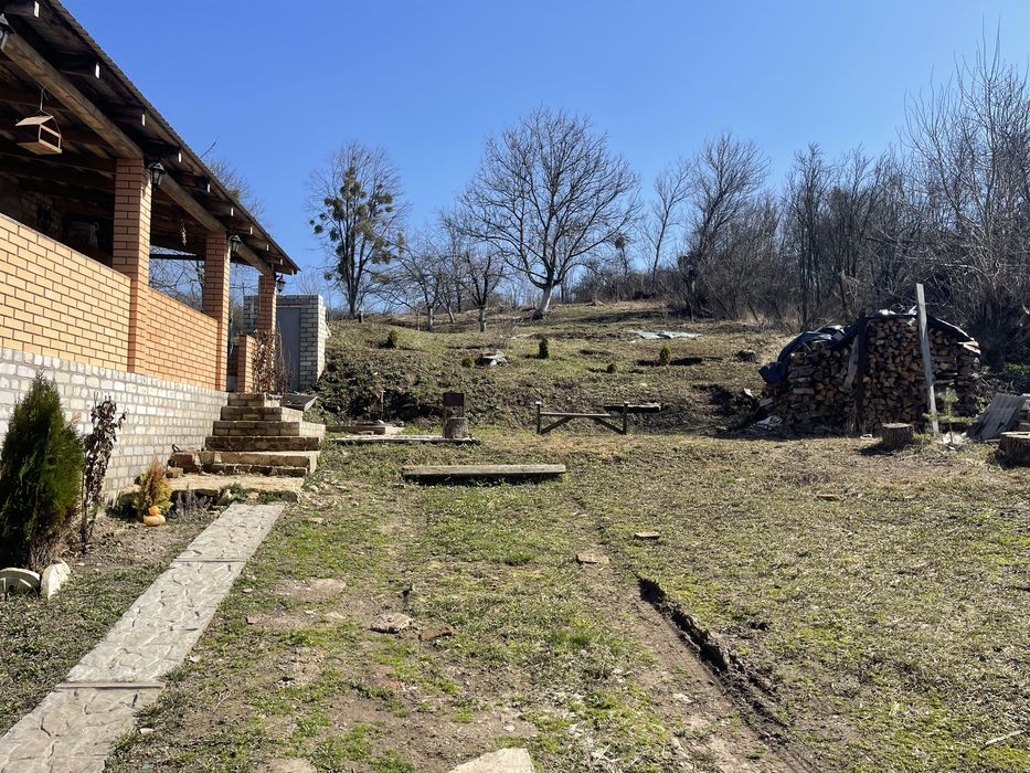 Продам Будинок в  Харківській облості ,