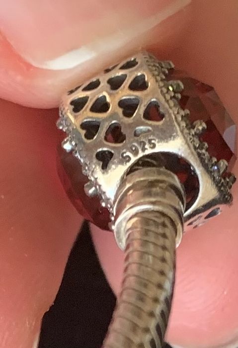 Pandora оригинал