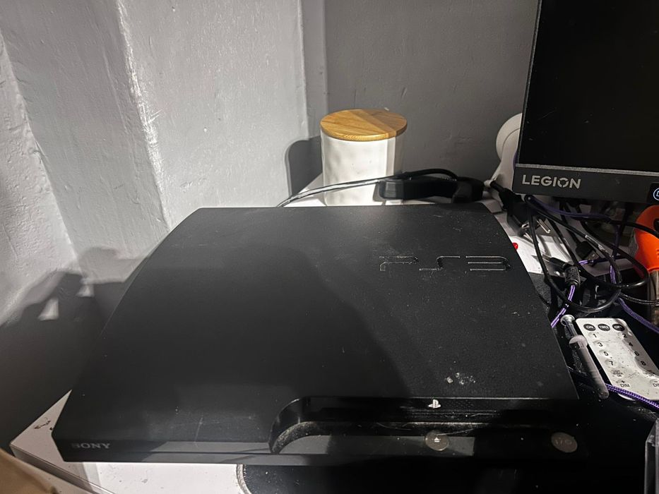 PlayStation 3 (PS3) + obszerny zestaw gier