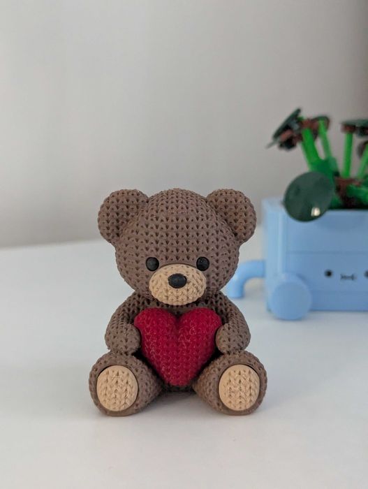 Figurka misia z serduszkiem 3D
