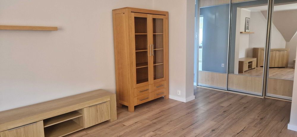 Wynajmę mieszkanie 3 pok. (ul.Włodarzewska)