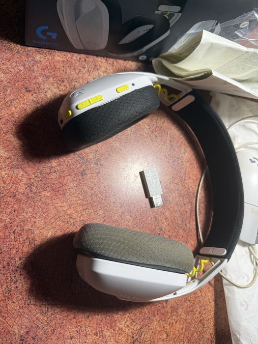 Наушники  безпроводные Logitech G435SE