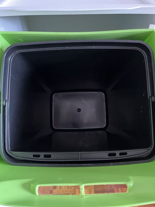 Caixas/cubos de arrumacao ou reciclagem