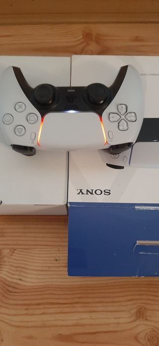 Pad do konsoli ps5