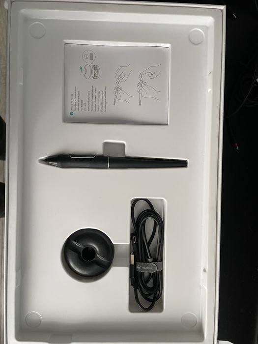 Графічний планшет Huion Inspiroy Dial 2