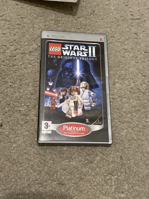 Gry na psp  : Star wars 3, Star wars 2, Midnight club3, Loco Roco