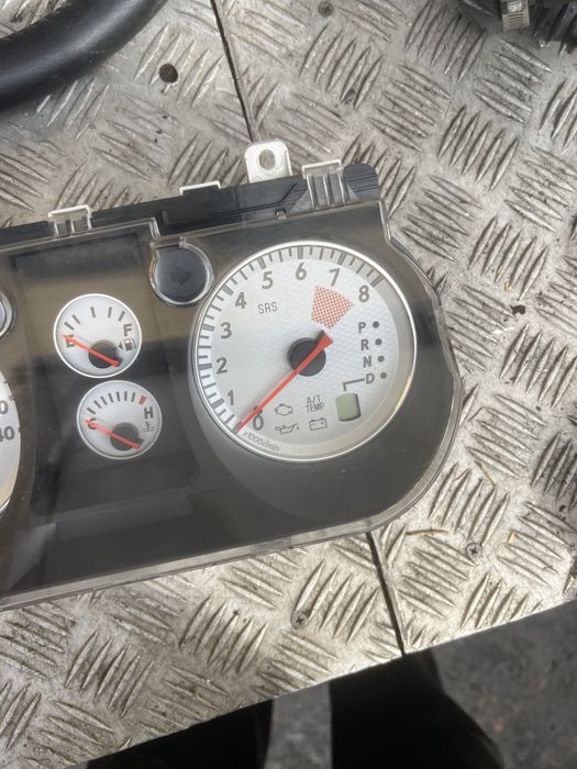 Приборная панель Mitsubishi Outlander 2005г аутлендер