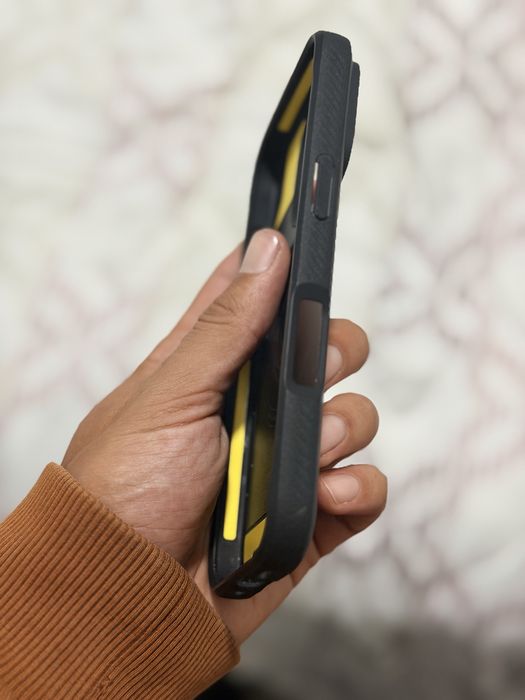 Capa Spigen iphone 16 Pro