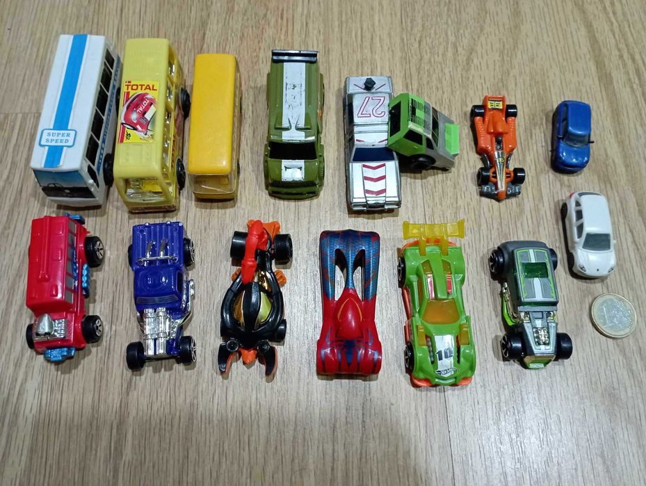 Conjunto carros miniatura - 2