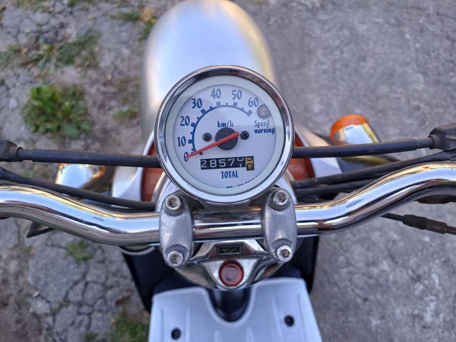 Продам yamaha vino