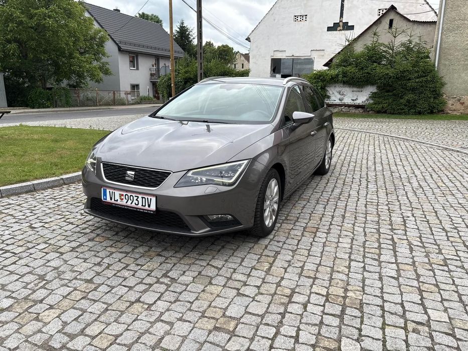 Seat Leon Idealny stan,fuul 4x4,kilometry gwarantowane i udokumentowane,oryginał