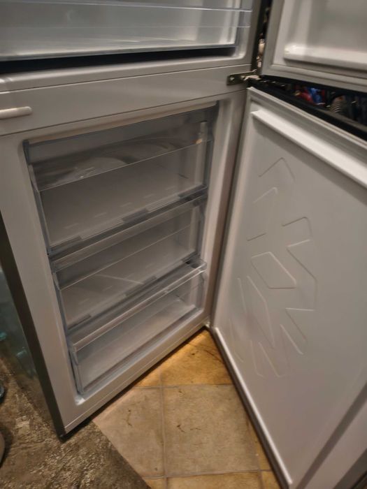 Lodówka AMICA FK3356.4FZXAA
