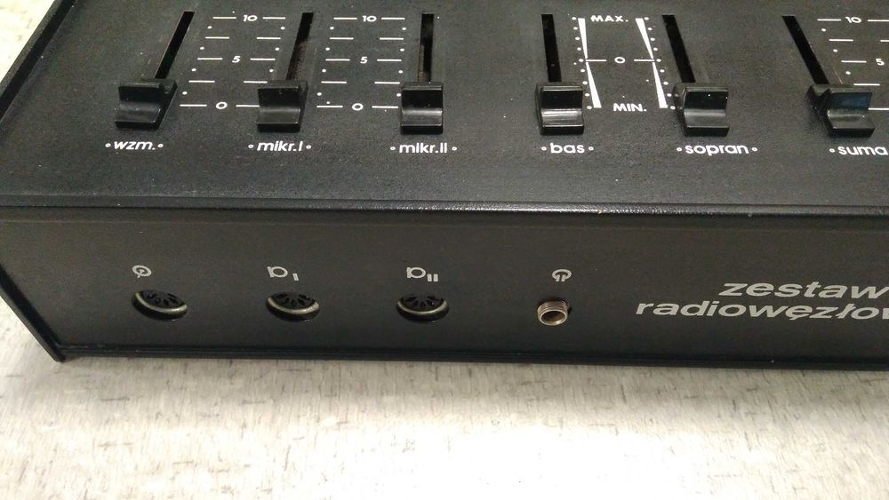 Mikser radiowęzłowy ZR 100/8