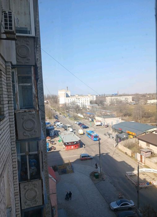 Продам 3-х комнатную " Чешку" на Северном Торг!
