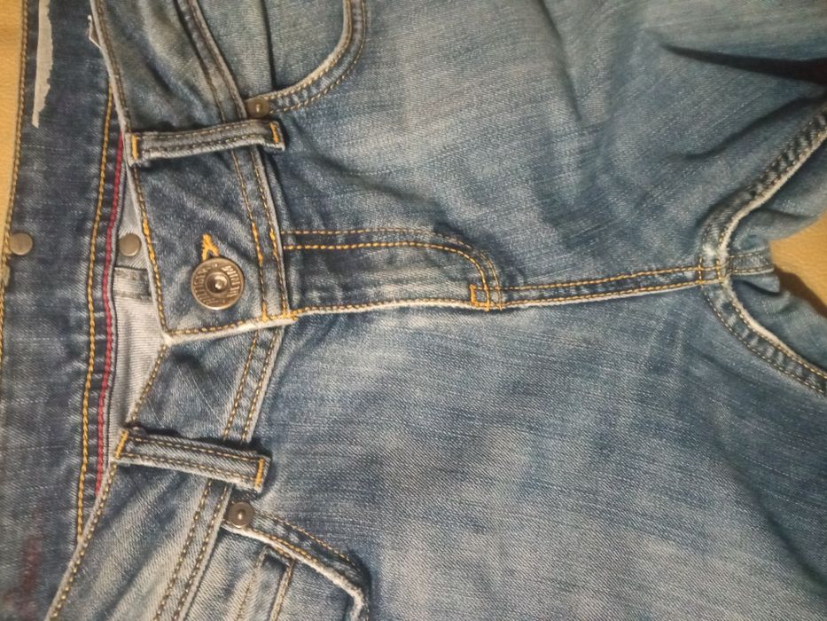 Jeansy damskie Tommy Hilfiger 32/30
