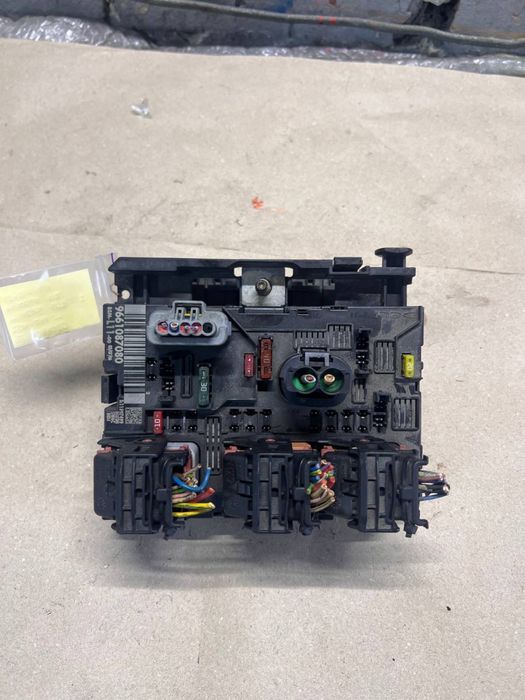 Блок запобіжників BSM L11-00 Peugeot 307 Citroen C2 1.6 2.0 HDI 9661087080
