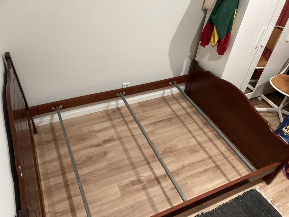 Cama madeira de pinho + Colchão