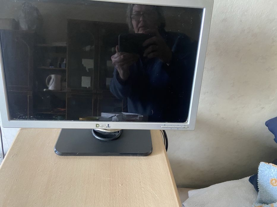 Монітор Dell 17”