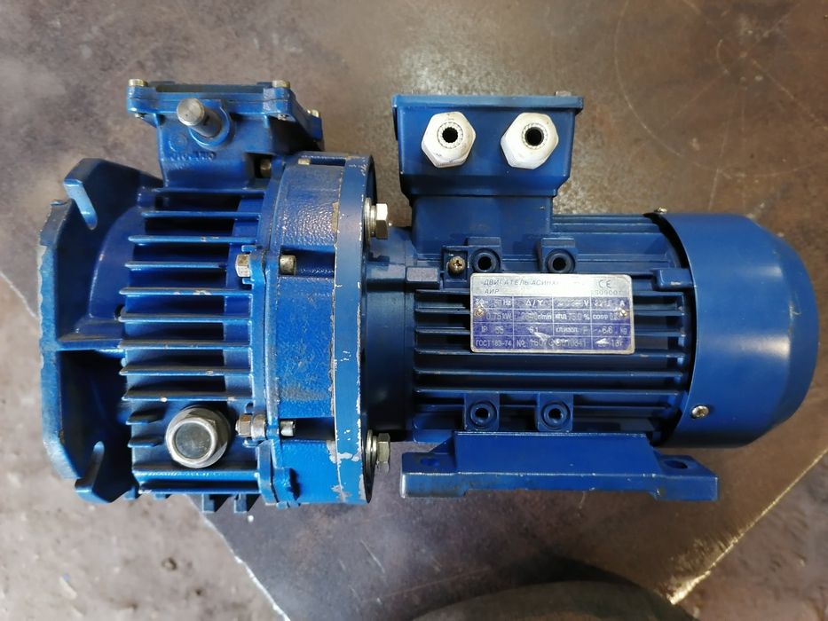 Двигатель. Мотор - редуктор.