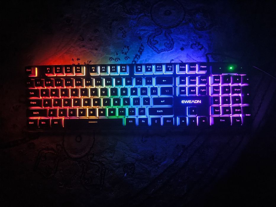 клавиатура с подсветкой