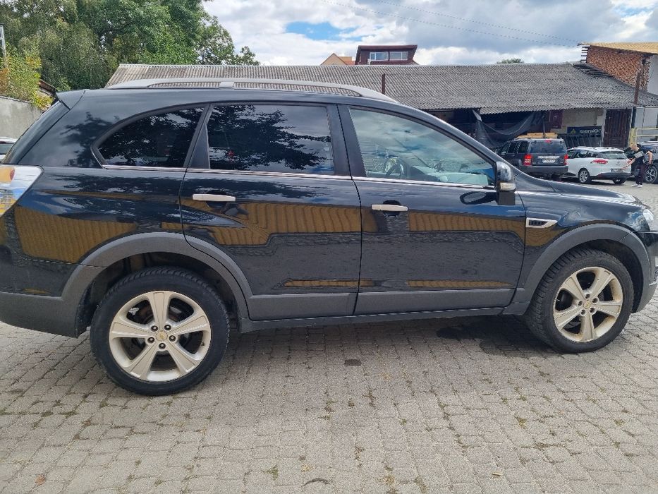 Chevrolet  Captiva