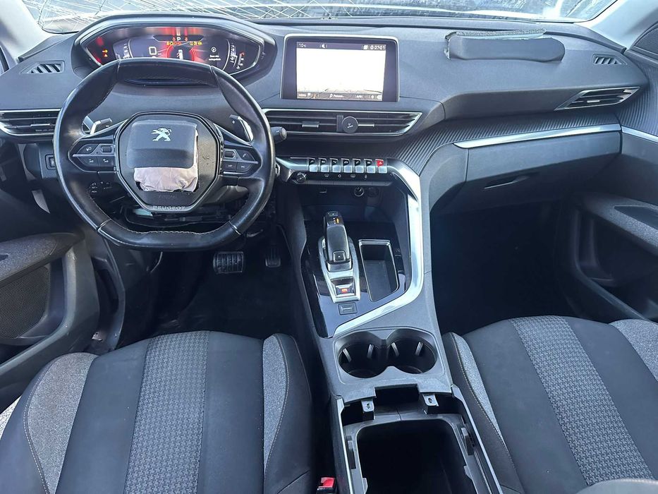 Peugeot 5008 II 1.5 BlueHDi 7Lug de 2018 Salvado