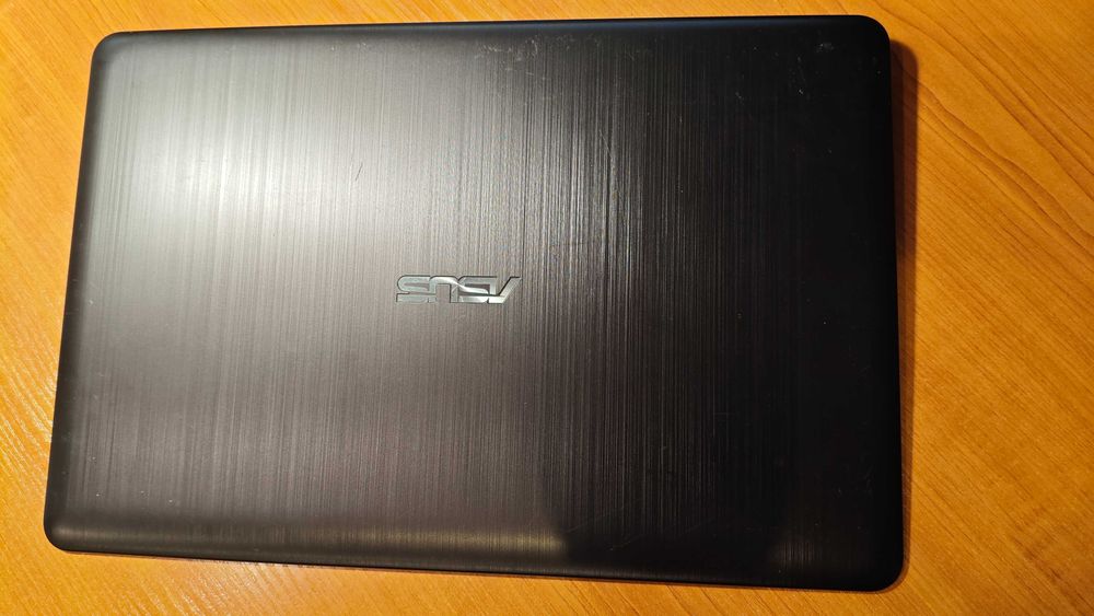 Продается крышка дисплея для Asus X540, X541, R540, R541, F540 и др.