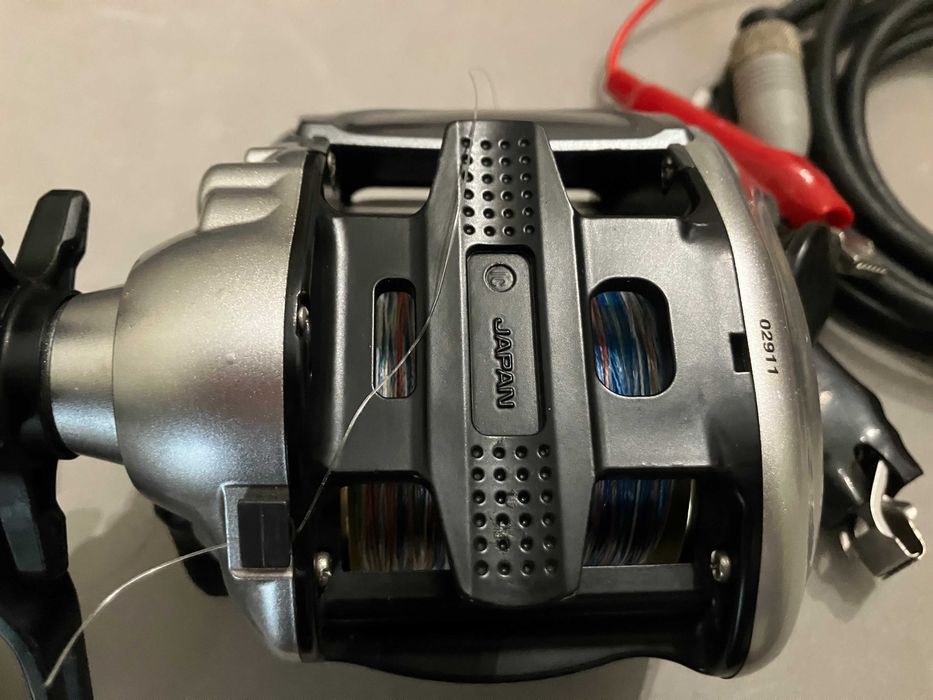 Carreto de pesca elétrico SHIMANO PLEMIO