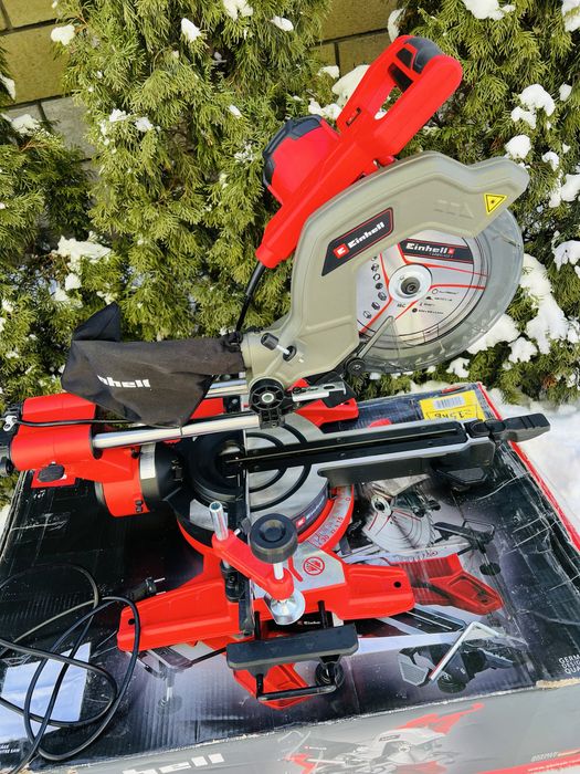 Торцювальна пилка в наявності Einhell TE-SM 10L
