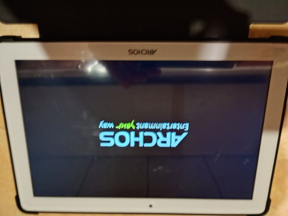 Tablet ARCHOS z androidem