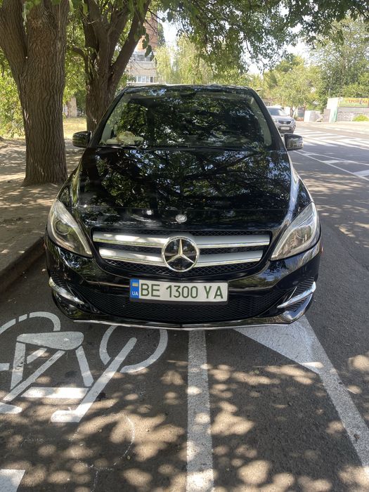 Продаю авто, повнісю ціле, після повного то