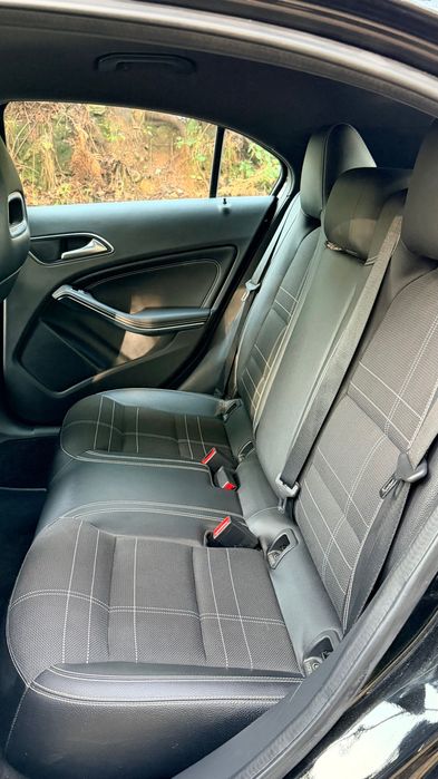 Mercedes A /2015/ Só 145 mil kms/Revisão/Garantia/Financiamento