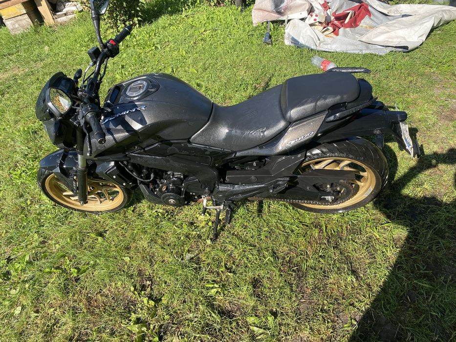 Bajaj Dominar 400 (2018)