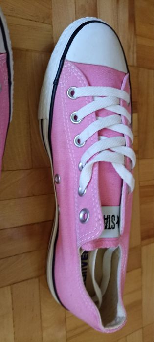 Różowe trampki Converse 40