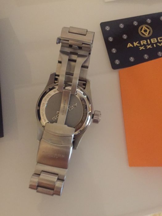 Relogio Japonês AKRIBOS XXIV. Novo na caixa. Garantia internacio2 anos