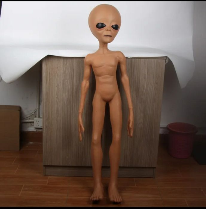 Alien Novo em Tamanho Real