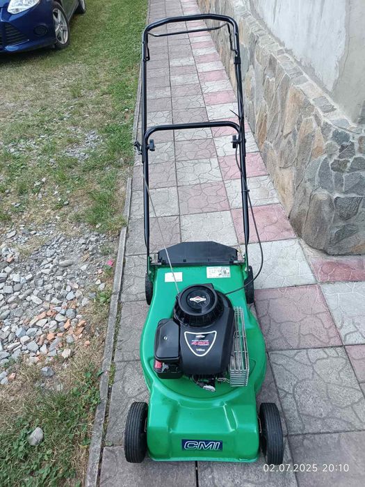 Газонокосілка ...