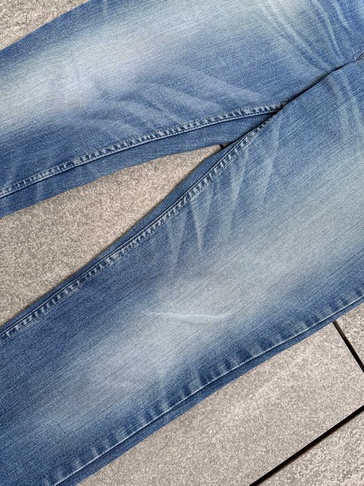 Spodnie jeansowe LEVIS STRAUSS damskie denim r. 32/32
