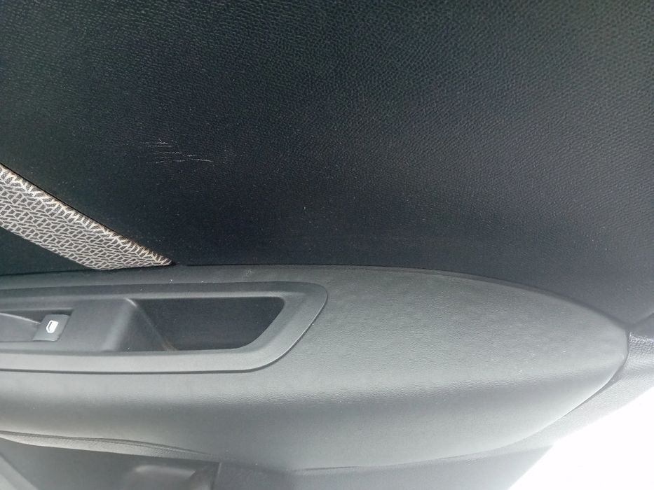 Forra porta / quartela trás direita CITROËN C4 III