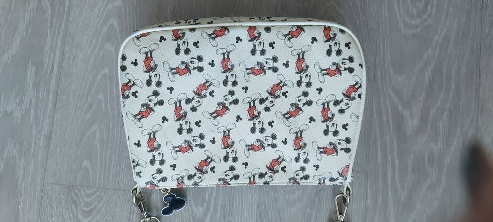 Женская сумка через плечо