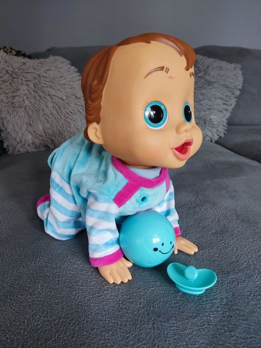 Charlie interaktywna lalka