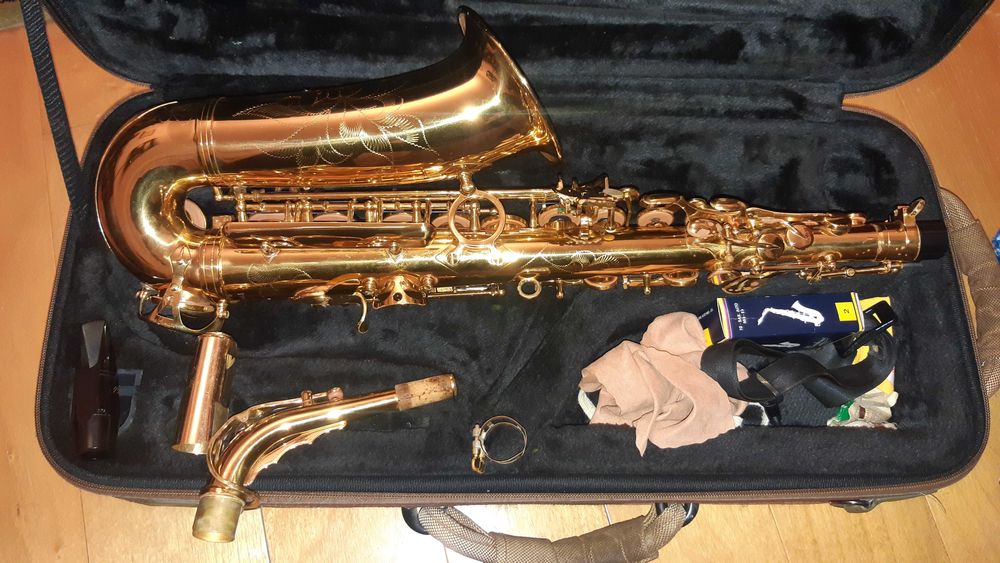 Saxofone: Alto "Arnolds & Sons " AAS - 110 Germany