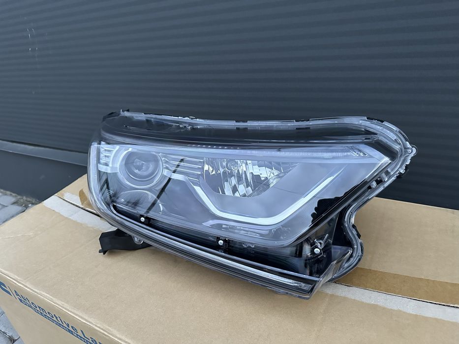 Фара Honda CRV 2017 2018 2019 2020г передняя правая левая хонда фары