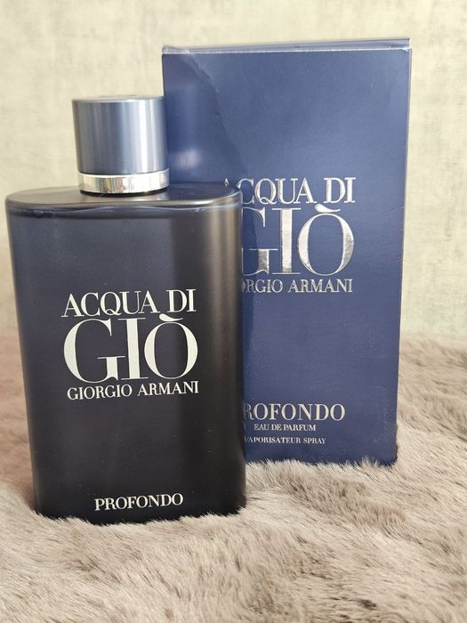 Giorgio Armani Acqua di Gio Profondo 200 мл Eau de Parfum