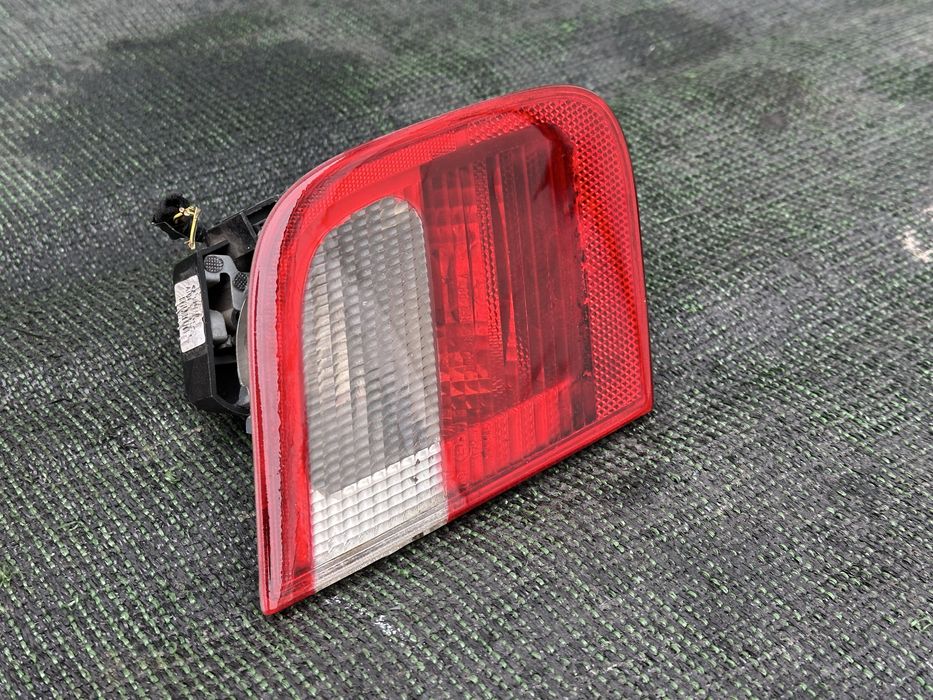 Фонарь, ліхтар в кришку багажника БМВ е46 седан, стоп